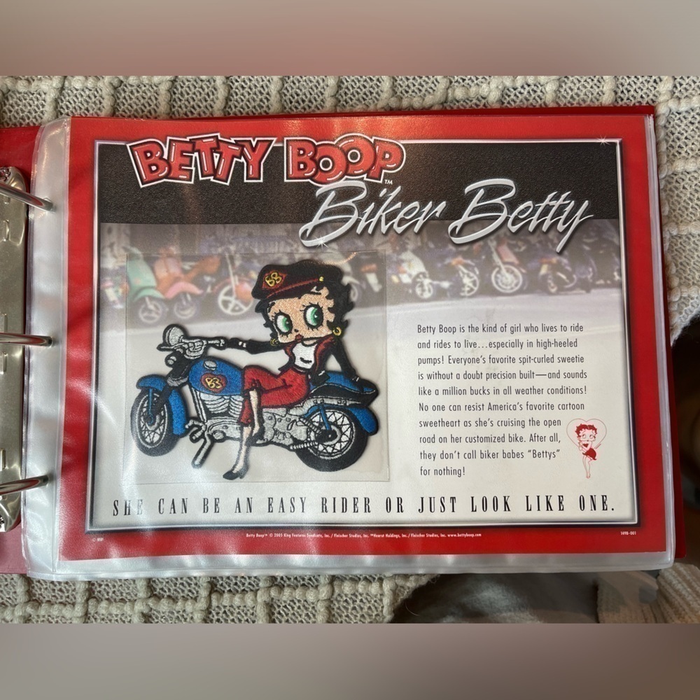 Vintage Betty Boop Patch Collection Binder Willabee & Ward WWII Series w Sleeves - Picture 6 of 16
